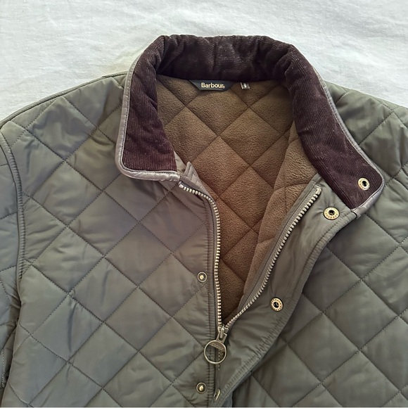 NWOT Barbour Powell Quilted Jacket in Sage Green - Picture 11 of 14
